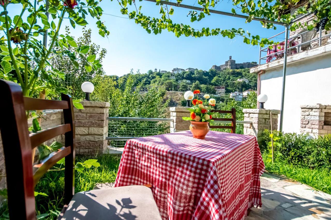 Guest House Garden Гирокастра Экстерьер фото